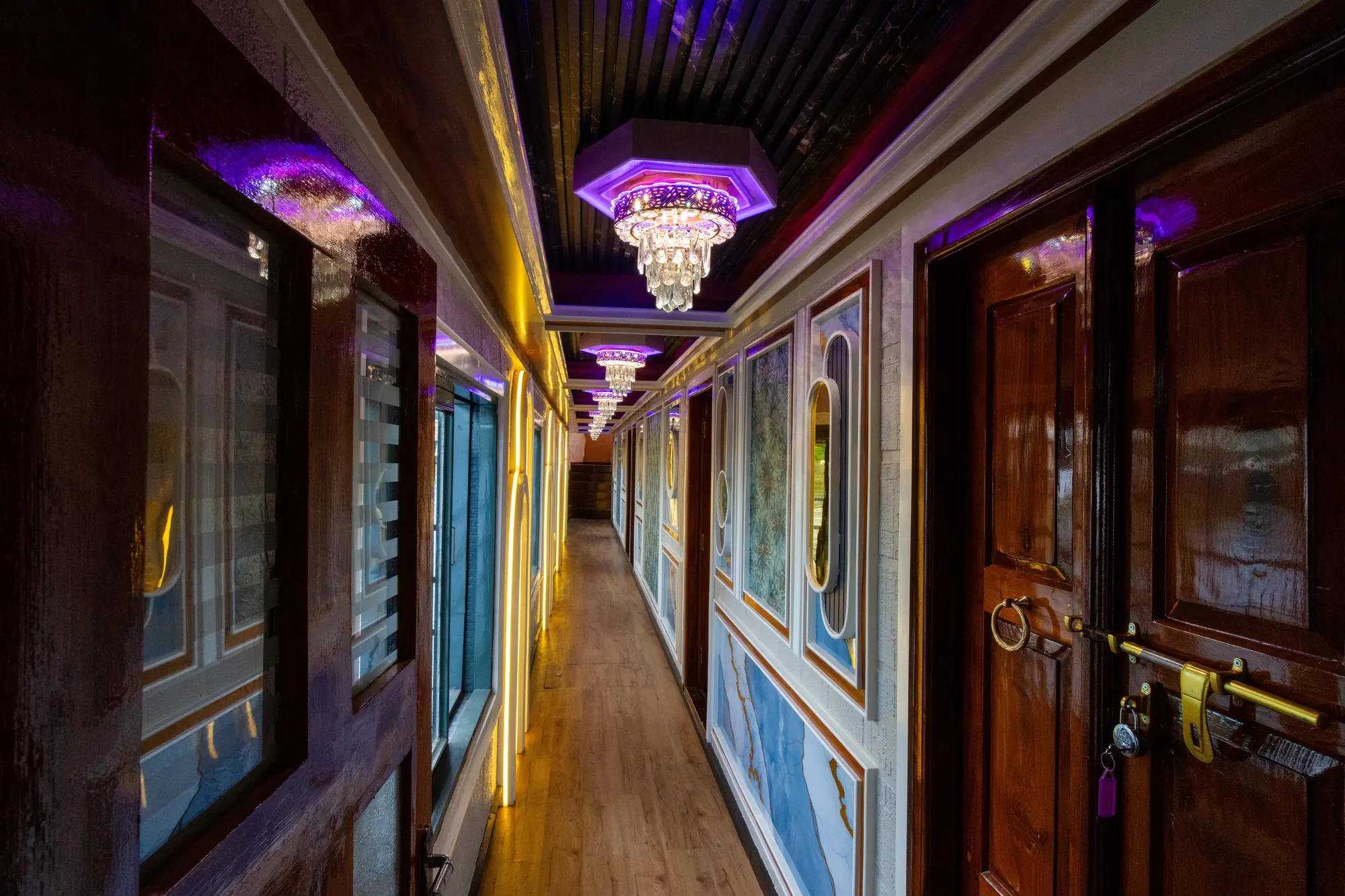 Premium Houseboat Exterior